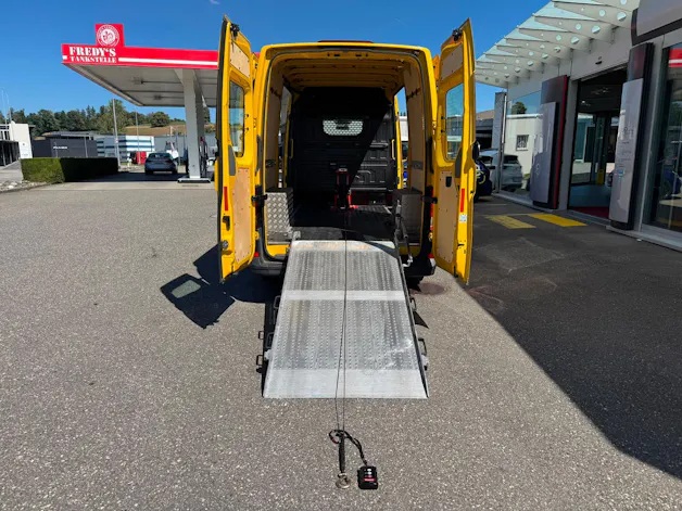 VW Crafter 35 2.0 TDI L3 4Motion Motorrad-Transporter