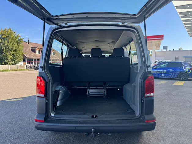 VW T6.1 Kombi 2.0 TDI 4Motion DSG mit 9-Sitzplätze