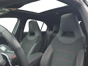 MERCEDES-BENZ A 35 AMG 4Matic Speedshift
