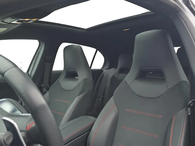 MERCEDES-BENZ A 35 AMG 4Matic Speedshift