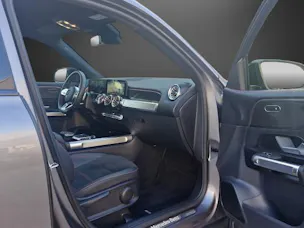 MERCEDES-BENZ GLB 220 d AMG Line 4 MAT.