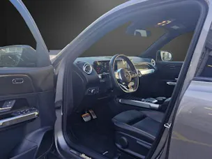 MERCEDES-BENZ GLB 220 d AMG Line 4 MAT.
