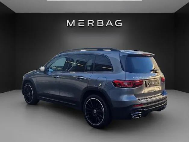 MERCEDES-BENZ GLB 220 d AMG Line 4 MAT.