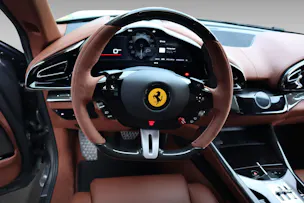 FERRARI Purosangue 6.5 V12