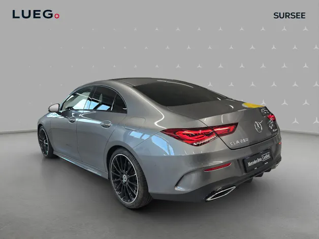 MERCEDES-BENZ CLA 250 4Matic AMG Line 7G-DCT