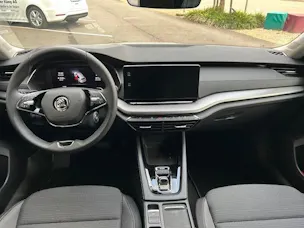 SKODA Octavia Combi 2.0 TDI DSG Selection