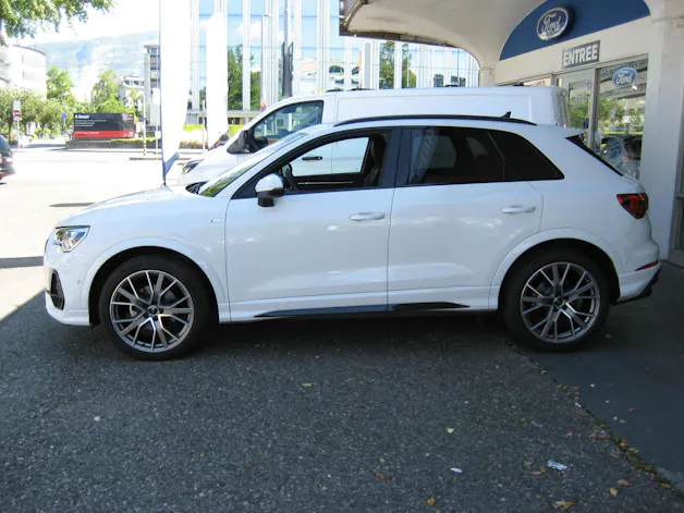 AUDI Q3 Sportback 35 TFSI S line Attraction S-tronic