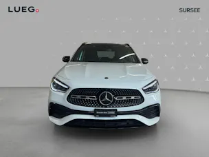 MERCEDES-BENZ GLA 250e AMG Line 8G-DCT