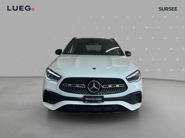 MERCEDES-BENZ GLA 250e AMG Line 8G-DCT