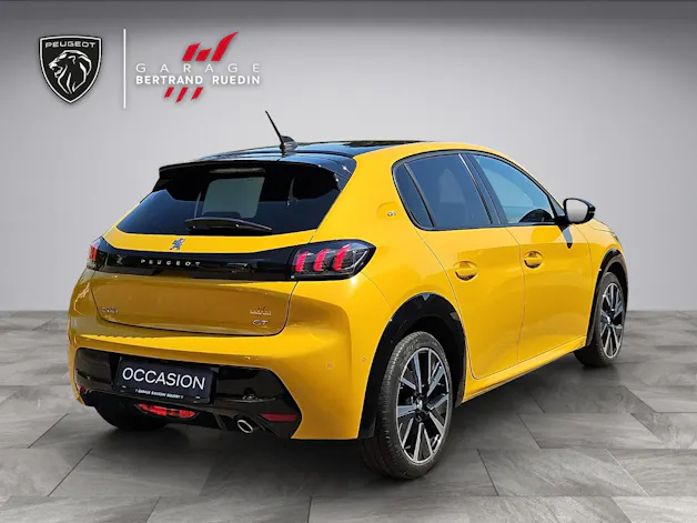 PEUGEOT 208 1.2 PureTech GT