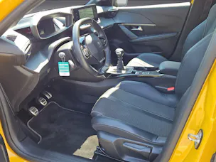 PEUGEOT 208 1.2 PureTech GT