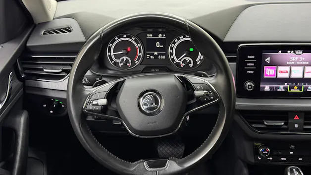 SKODA Kamiq 1.0 TSI Ambition DSG