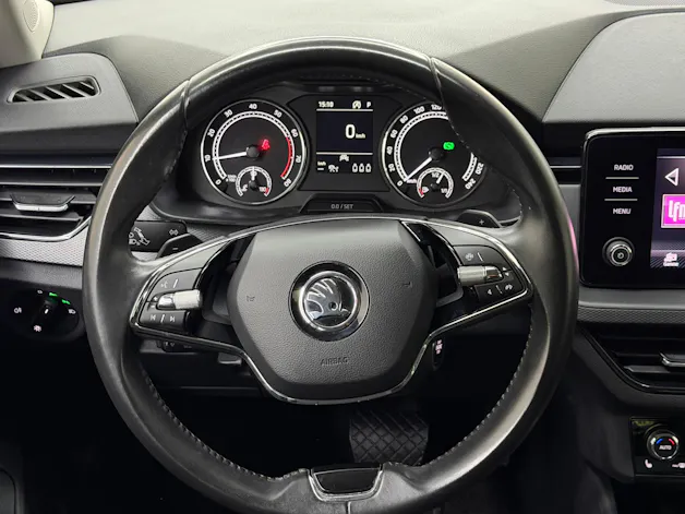 SKODA Kamiq 1.0 TSI Ambition DSG