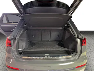 AUDI Q3 45 TFSI advanced quattro S-tronic