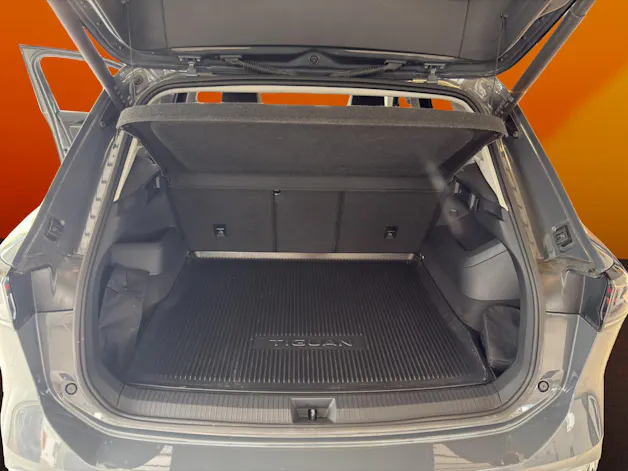 VW Tiguan 2.0 TDI SCR Elegance 4Motion DSG *** Garantie 5ans / 150'000km ***