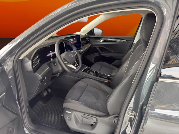 VW Tiguan 2.0 TDI SCR Elegance 4Motion DSG *** Garantie 5ans / 150'000km ***