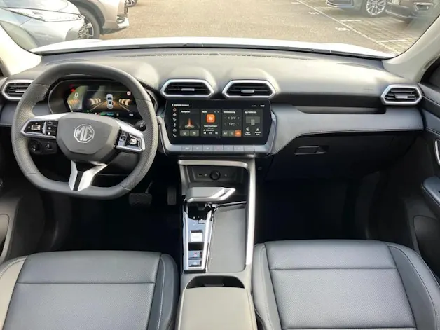 MG ZS 1.5 Hybrid+ Luxury