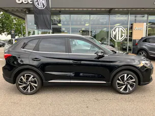 MG ZS 1.5 Hybrid+ Luxury