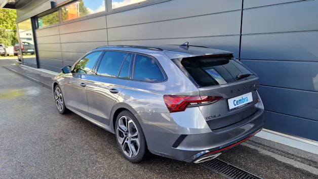 SKODA Octavia Combi 2.0 TDI DSG RS 4x4