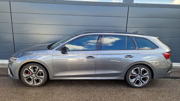 SKODA Octavia Combi 2.0 TDI DSG RS 4x4