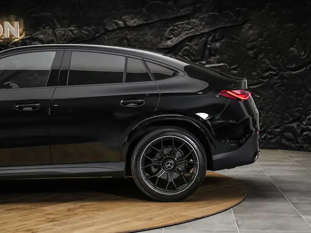 MERCEDES-BENZ GLC Coupé 200 AMG Line 4Matic 9G-Tronic *21" Felgen*Digital Light*Lenkradheizung*
