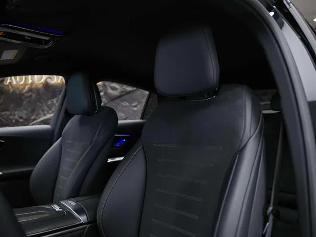 MERCEDES-BENZ GLC Coupé 200 AMG Line 4Matic 9G-Tronic *21" Felgen*Digital Light*Lenkradheizung*