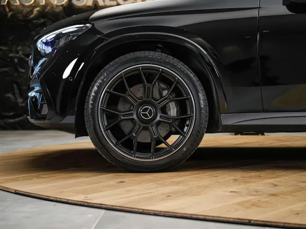MERCEDES-BENZ GLC Coupé 200 AMG Line 4Matic 9G-Tronic *21" Felgen*Digital Light*Lenkradheizung*