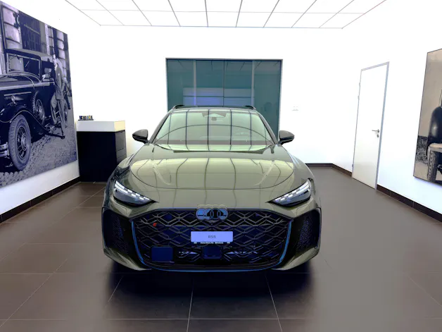 AUDI RS 5 Avant TFSI 470 kW Tiptronic quattro