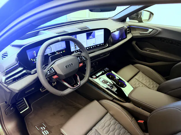 AUDI RS 5 Avant TFSI 470 kW Tiptronic quattro