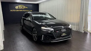 AUDI RS4 Avant quattro tiptronic