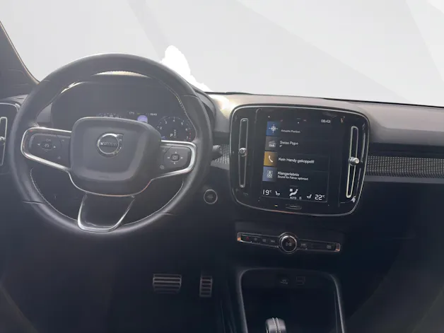 VOLVO XC40 2.0 B5 MH R-Design AWD