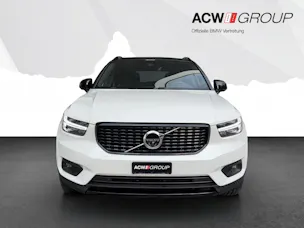 VOLVO XC40 2.0 B5 MH R-Design AWD