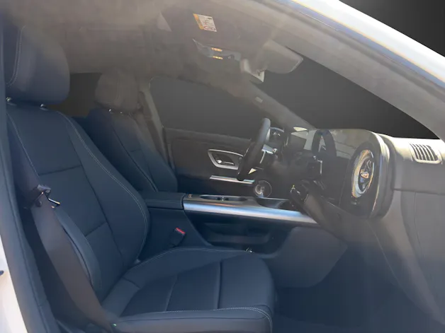 MERCEDES-BENZ CLA 200 8G-DCT 4Matic