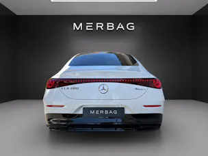 MERCEDES-BENZ CLA 200 8G-DCT 4Matic