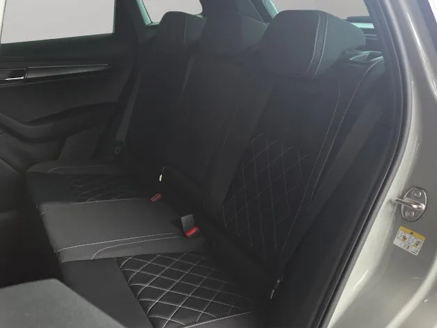 SKODA Karoq 1.5 TSI SportLine DSG