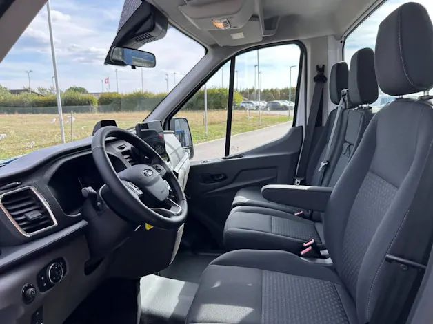 FORD Transit Chassis Kabine 350 L2 2.0 EcoBlue 165 Trend **Lead in**