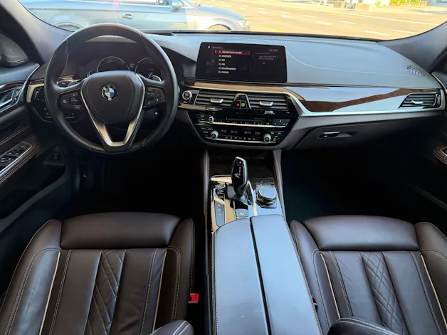 BMW 640i GT xDrive Luxury Line Steptronic