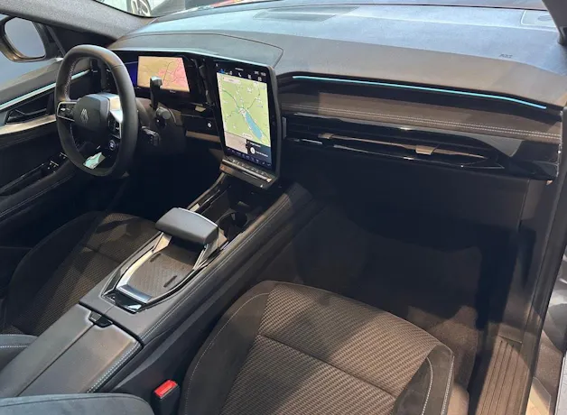 RENAULT Austral 1.2 HEV 200 Techno Esprit Alpine A