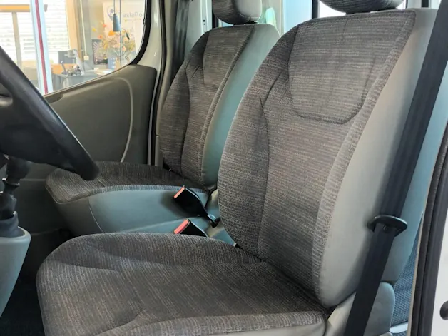RENAULT Trafic 2.0i 2.9t L2H1