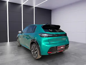 PEUGEOT 208 1.2 MHEV GT Exclusive