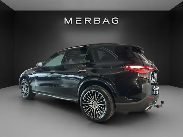 MERCEDES-BENZ GLC 300 e 4M 9G-Tronic