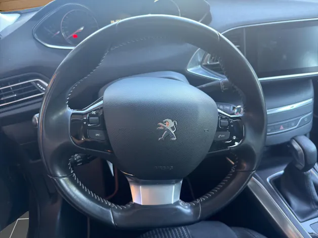 PEUGEOT 308 1.2 THP Active