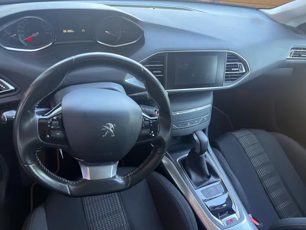 PEUGEOT 308 1.2 THP Active