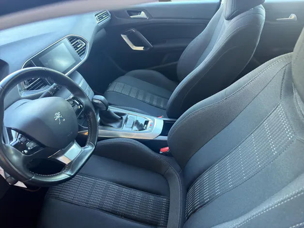 PEUGEOT 308 1.2 THP Active