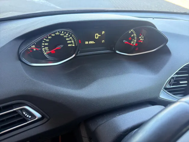 PEUGEOT 308 1.2 THP Active