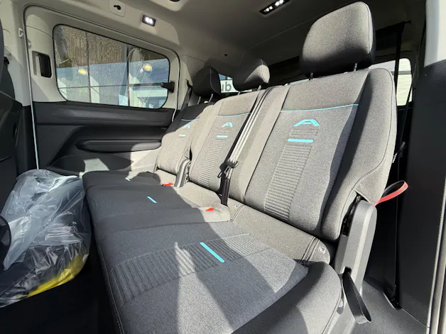 FORD Grand Tourneo Connect 1.5 PHEV Active Automat