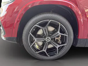 MERCEDES-BENZ GLB 350 4MATIC with EQ Technology