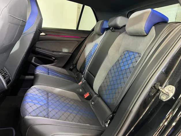 VW Golf 2.0 TSI R Black Edition DSG 4 Motion