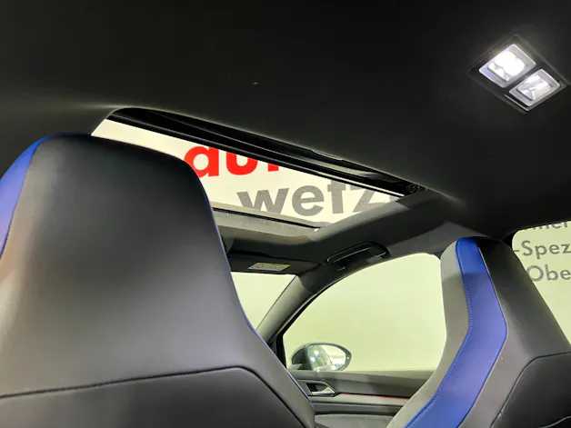 VW Golf 2.0 TSI R Black Edition DSG 4 Motion