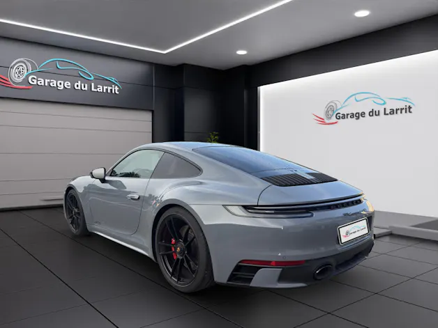 PORSCHE 911 ( 992 ) Carrera 4 GTS PDK